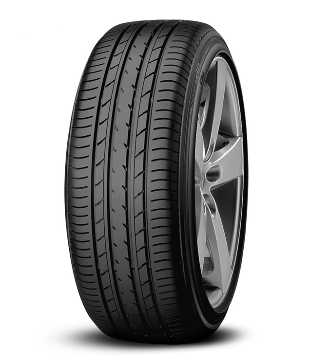 215/55 R17 94V Yokohama Decibel E70N